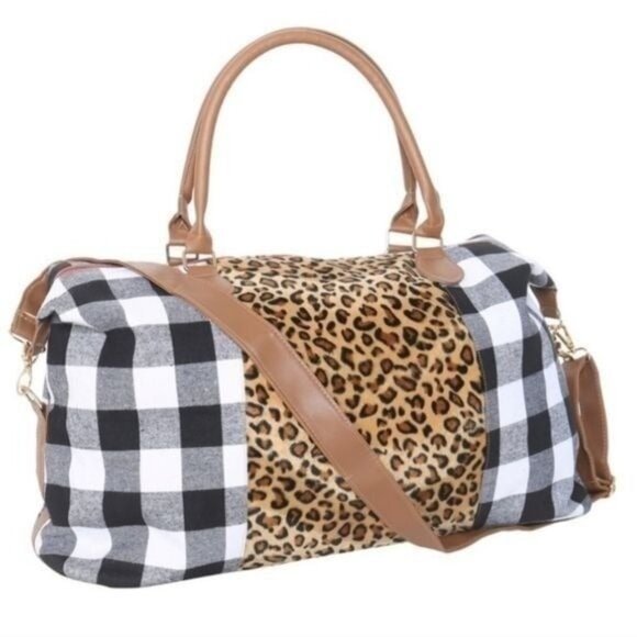 ❌BUFFALO ANIMAL PRINT DUFFEL BAG.  NEW - Picture 2 of 3